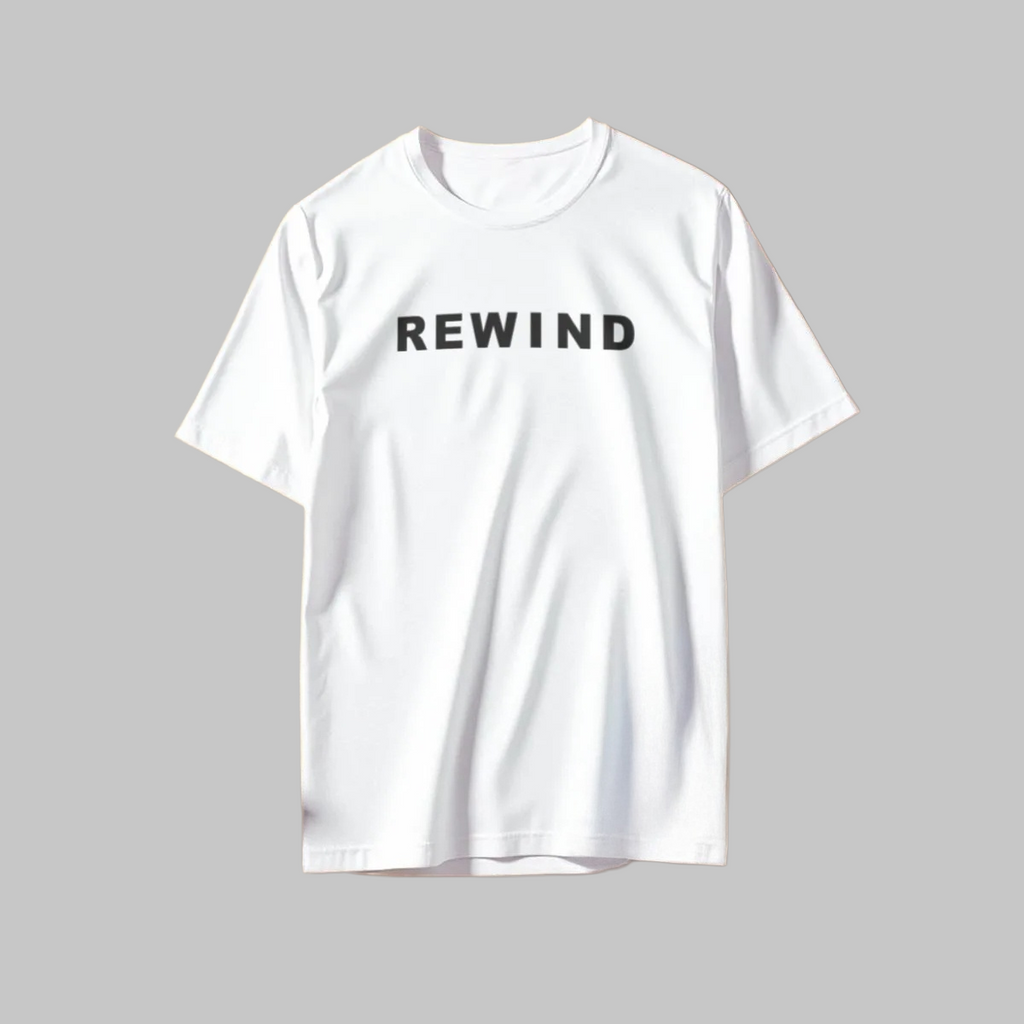 IDC IF SHE GOT RED FLAGS I'M A BULL Baggy Shirt |Rewind